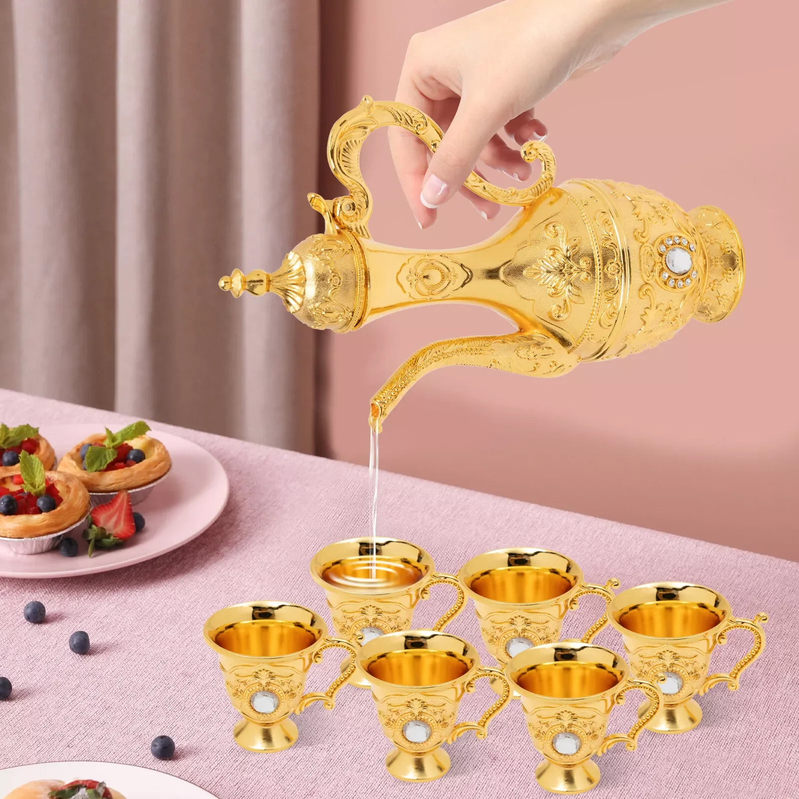 Creative European Turkish Tea  - Art Craft Restaurant recensie en prijs