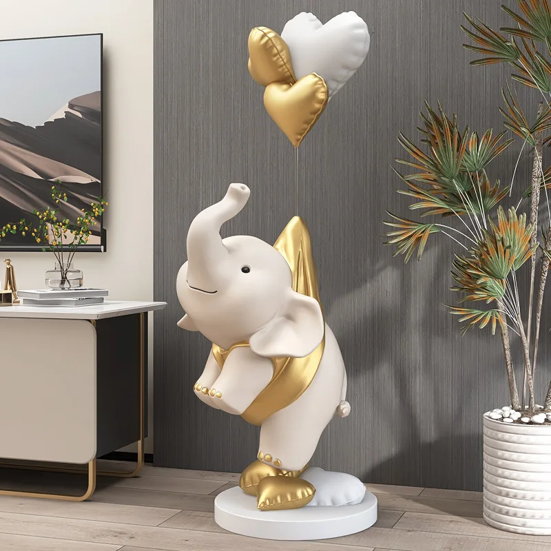 A Light Luxury Elephant Landin - Exhibition Of Art And Craft recensie en prijs
